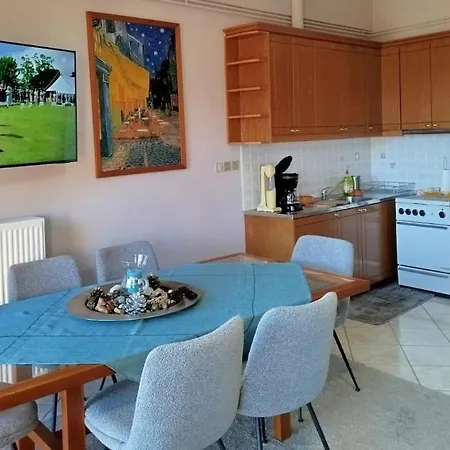 Overlooking The Clock Rock Apartmán